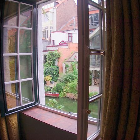 B&B Canal Deluxe Bruges Quarto foto