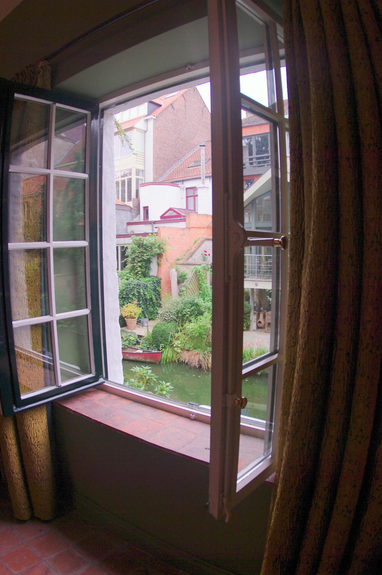 B&B Canal Deluxe Bruges Quarto foto